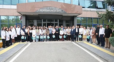 Çiftçi, üniversiteyi kazanan öğrencilerle buluştu