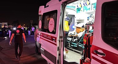 D-100’de feci kaza! 4 kişi yaralandı