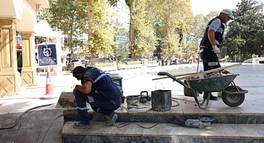 Fevziye Camii’nin çatlak zemini onarılıyor