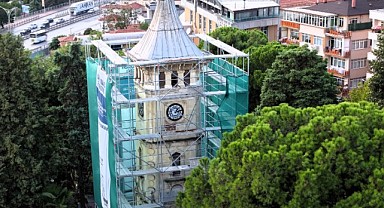 İzmit Saat Kulesi’nde restorasyon çalışmaları sürüyor