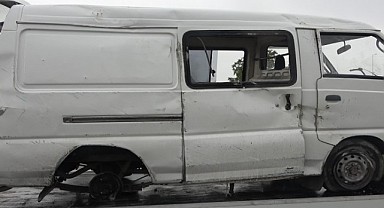 Kaygan zemin kazaya sebep oldu! 1 kişi yaralandı