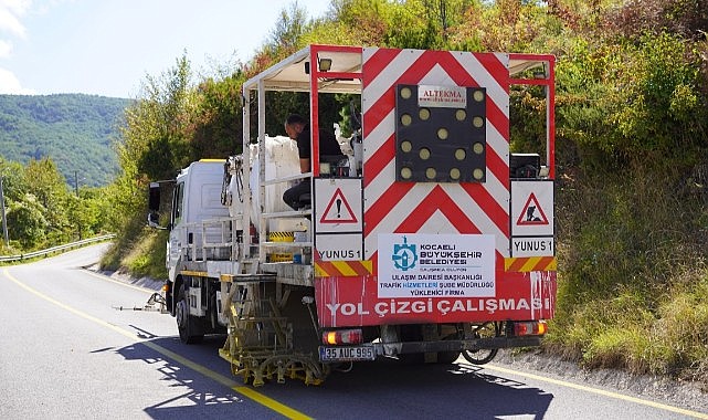 Kırsal bölgelerde yol çizgileri yenilendi