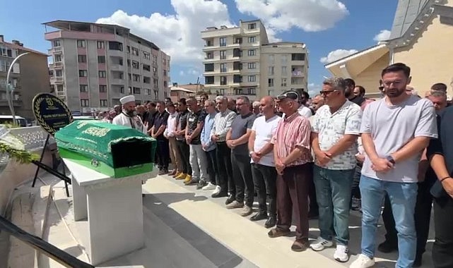 Milli voleybolcu Sıla Çalışkan'ın babası Gebze'de defnedildi