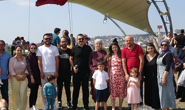 Minik Kağan kanseri yendi, balonları gökyüzüyle buluştu