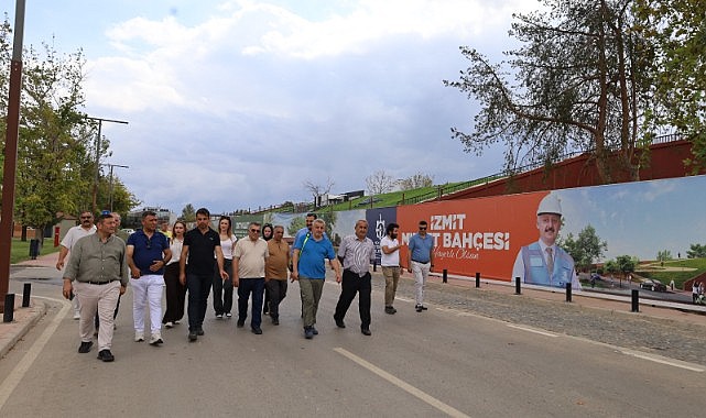 Muhtarlar, Büyükşehir’in projelerini yerinde inceledi