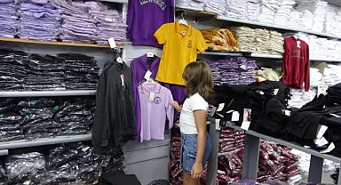 Okul alışverişinde yoğunluk başladı