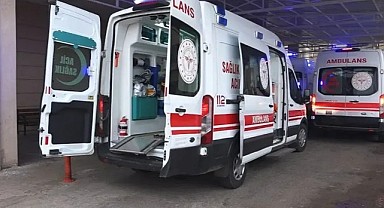 Otomobil köprüden kara yoluna düştü! 5 kişi yaralandı