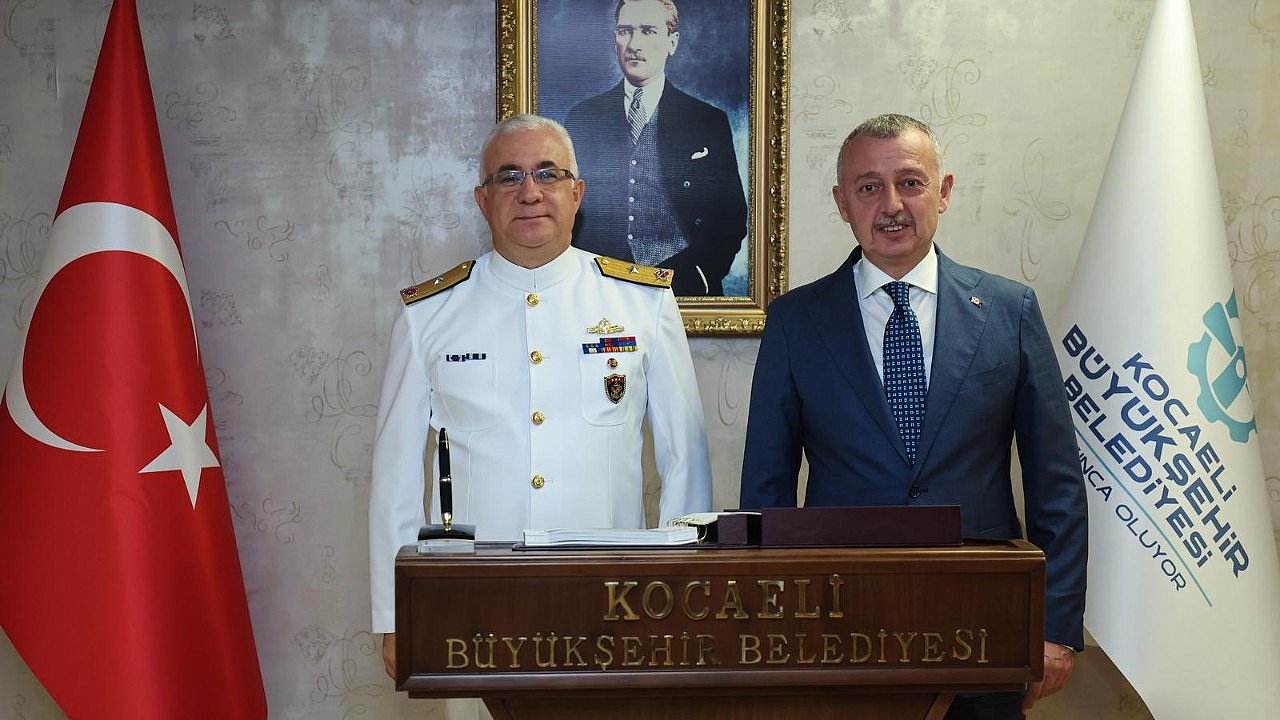 Selçuk Akarı, Büyükakın’ı makamında ziyaret etti