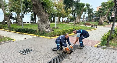 Su baskınlarının önüne geçmek için menfezler temizleniyor