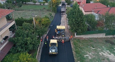 Başiskele’de 4 sokak sıcak asfaltla kaplandı