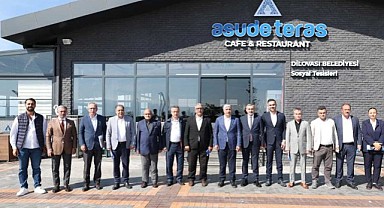 Başkan Ömeroğlu muhtarlarla buluştu