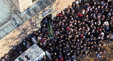 Bilir ailesi son yolculuğuna uğurlandı