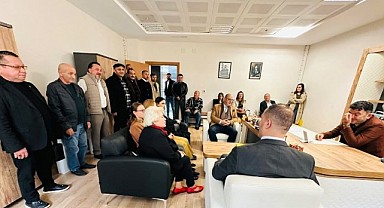 Birol Elüstü mazbatasını aldı