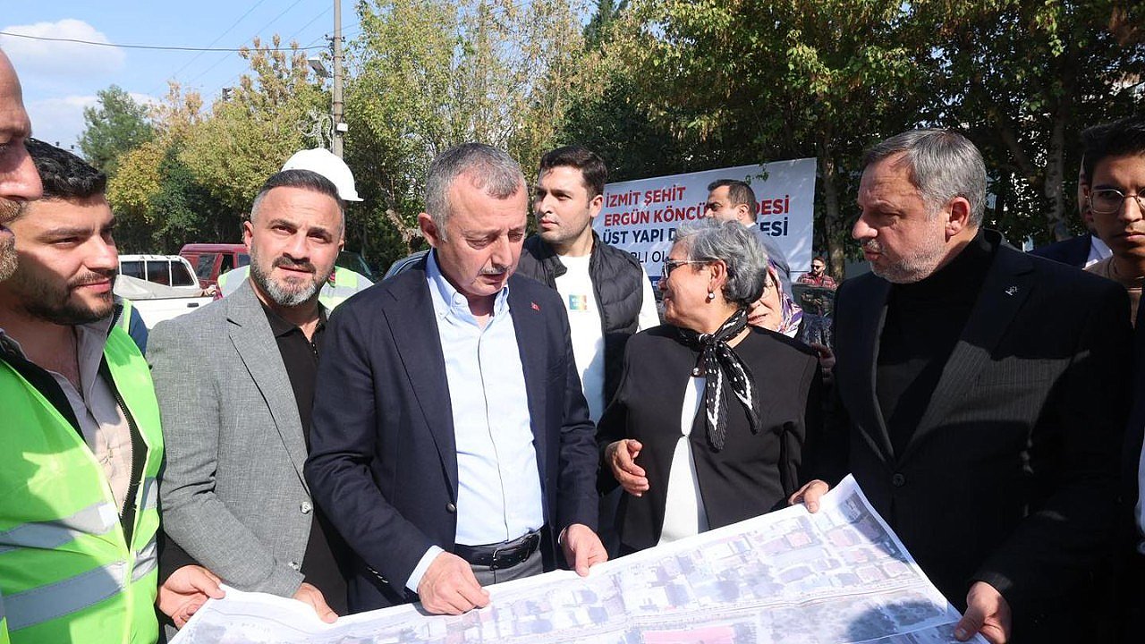 Büyükakın kentte devam eden çalışmaları inceledi
