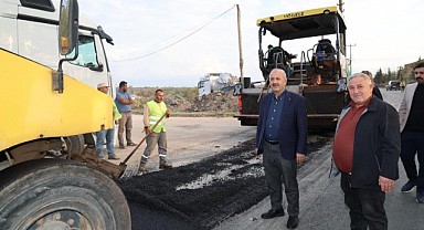 Büyükgöz asfalt çalışmalarını inceledi