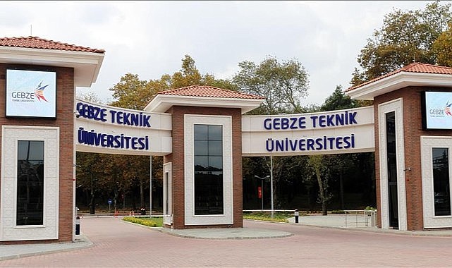 Büyükgöz okul ziyaretlerini sürdürüyor