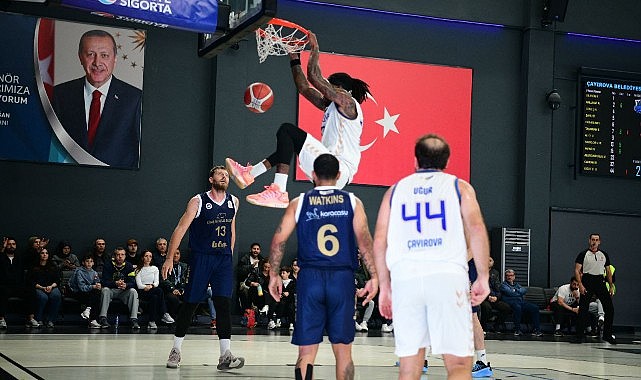 Çayırova Belediyesi’nden potada beşte beş