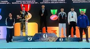 Çayırovalı iki karateci milli takım forması giyecek