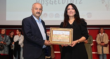 Dilek Cesur’un söyleşisi Gebze’de ses getirdi