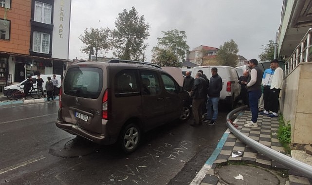 Freni boşalan sulama tankeri 8 araca çarptı!