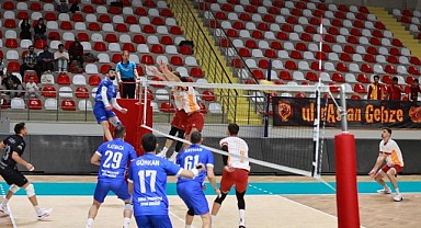 Gebze Voleybol Takımı Galatasaray’ı yendi