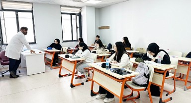 Gençlik Merkezi’nde üniversiteye hazırlık maratonu başladı