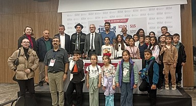 “Kitap yazmak isteyenler çok okusun”