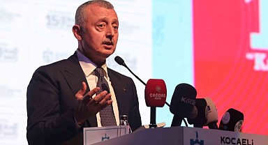 Kocaeli Kitap Fuarı'na görkemli törenle açıldı