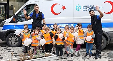 Minik öğrenciler, afetlere karşı bilinçleniyor