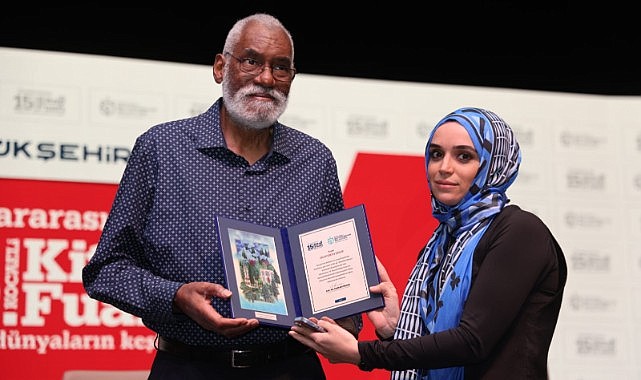 Muhyiddin Şekür, okurlarına teşekkür etti