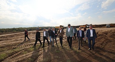 Uluslararası Kocaeli Fuar Merkezi hızla yükseliyor!