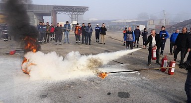 Başiskele'de yangın eğitimi ve tatbikatı verildi