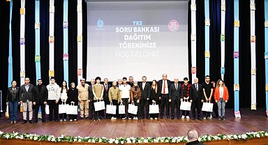 Bin 219 öğrenciye YKS soru bankası dağıtıldı