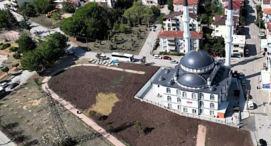 Boğaziçi Camii, yeni yüzüne kavuştu