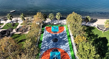 Büyükşehir’den spor sahalarına yenileme çalışması