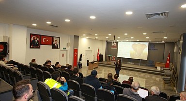 Büyükşehir personeline sigarayı bırakma eğitimi verdi
