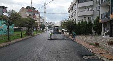 Çayırova’da yol yenileme çalışmaları sürüyor
