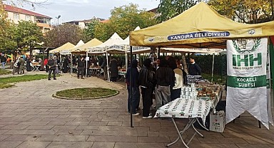 Gazze'ye destek için kermes düzenlendi