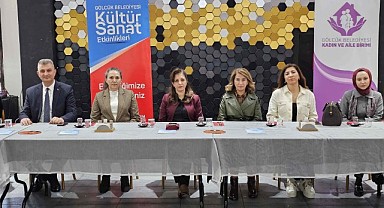  Gölcük’te KADEM farkındalık toplantısı düzenledi