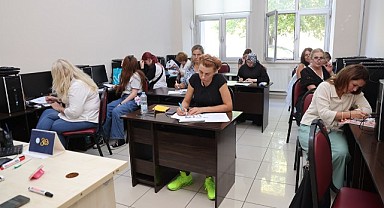 KO-MEK’le yabancı dil öğreniyorlar