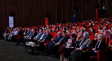 “Kur’an-ı Kerim’in rehberliğine muhtacız”