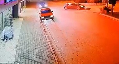 Otomobille çarpışan motosikletli ağır yaralandı!