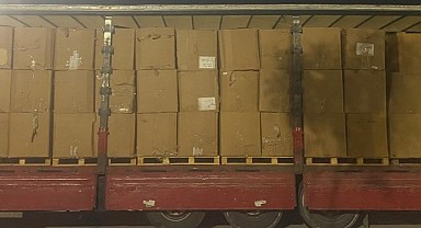 Sahte belgeli tırda kaçak tütün ele geçirildi!