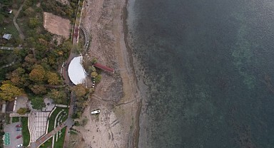 Sapanca Gölü'ndeki kabarcıkların verdiği endişe artıyor