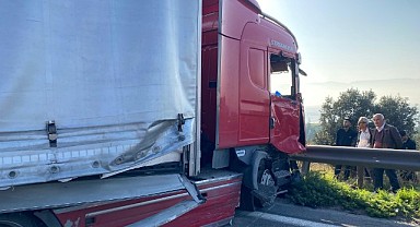 TEM’de kaza! Trafik kilitlendi