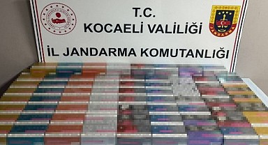 2,6 milyon TL'lik kaçak gözlük ve tütün ele geçirildi