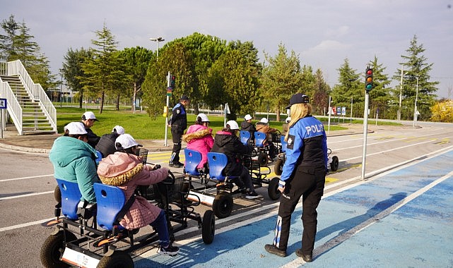 Engelli bireylere trafik eğitimi verildi