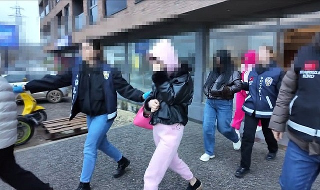 Eş zamanlı fuhuş operasyonunda 12 kişi gözaltına alındı!