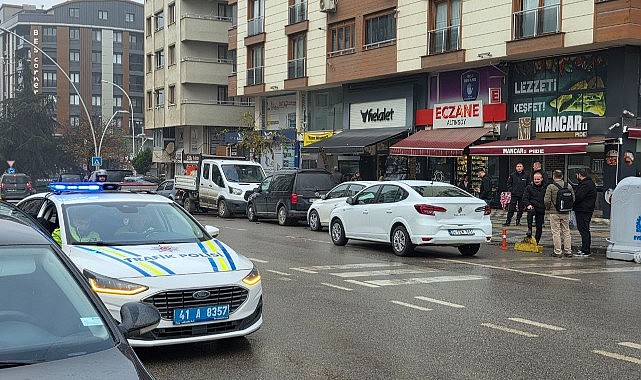 Gebze’de zincirleme kaza! 2 kişi yaralandı