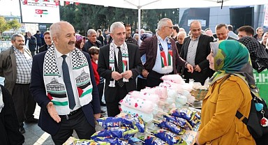 Gebzeli kadınlar el emeği ürünleri Filistin için satışa sundu